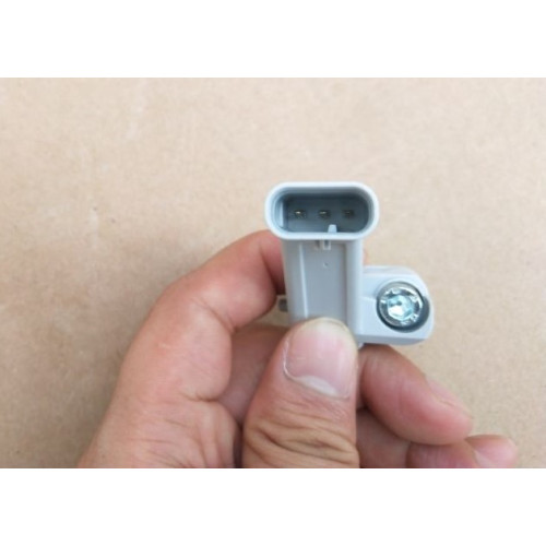 PartzBiz CE: SL04C906433-Crankshaft Position Sensor SL04C906433 PartzBiz CE: SL04C906433-Crankshaft Position Sensor SL04C906433
